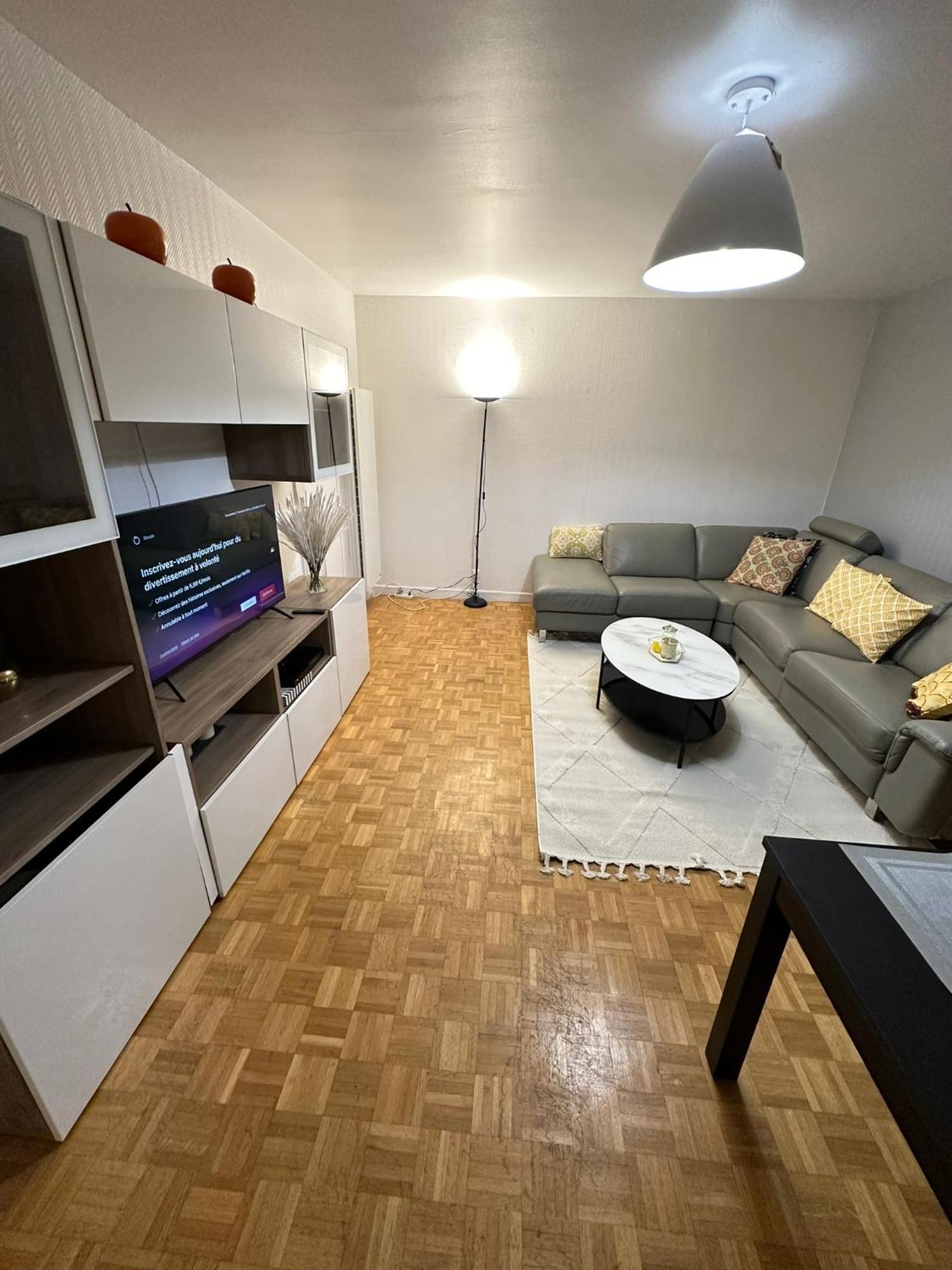 Appartement En Residence- Clichy Eksteriør billede